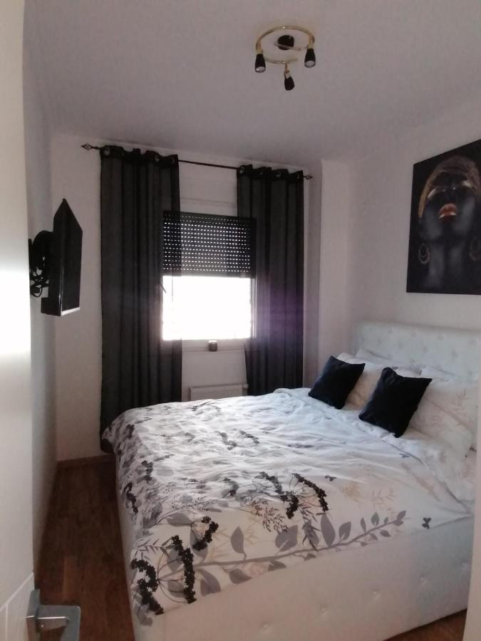 شقة بانيا لوكا  في Apartman Anamarija المظهر الخارجي الصورة